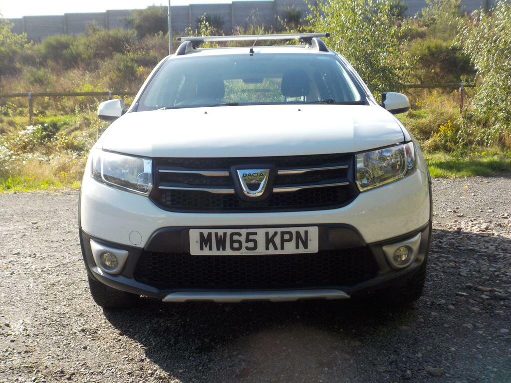 Dacia Sandero Stepway 1.5 Dci Laureate Black #8