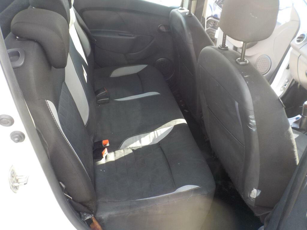 Dacia Sandero Stepway 1.5 Dci Laureate Black #19