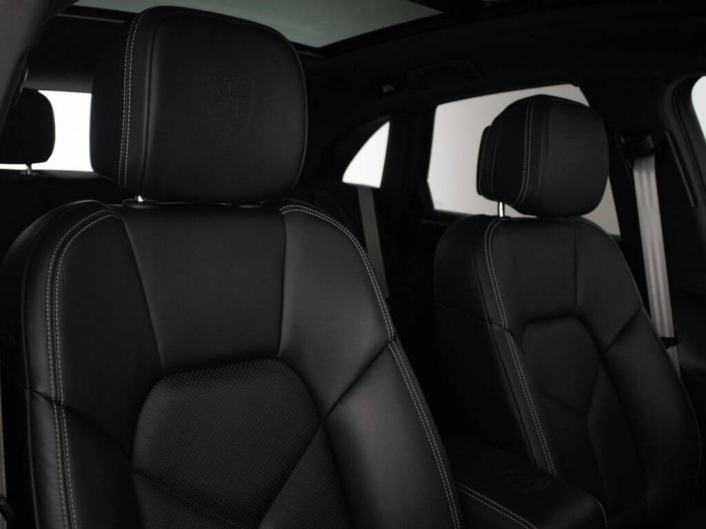 Porsche Macan S #5