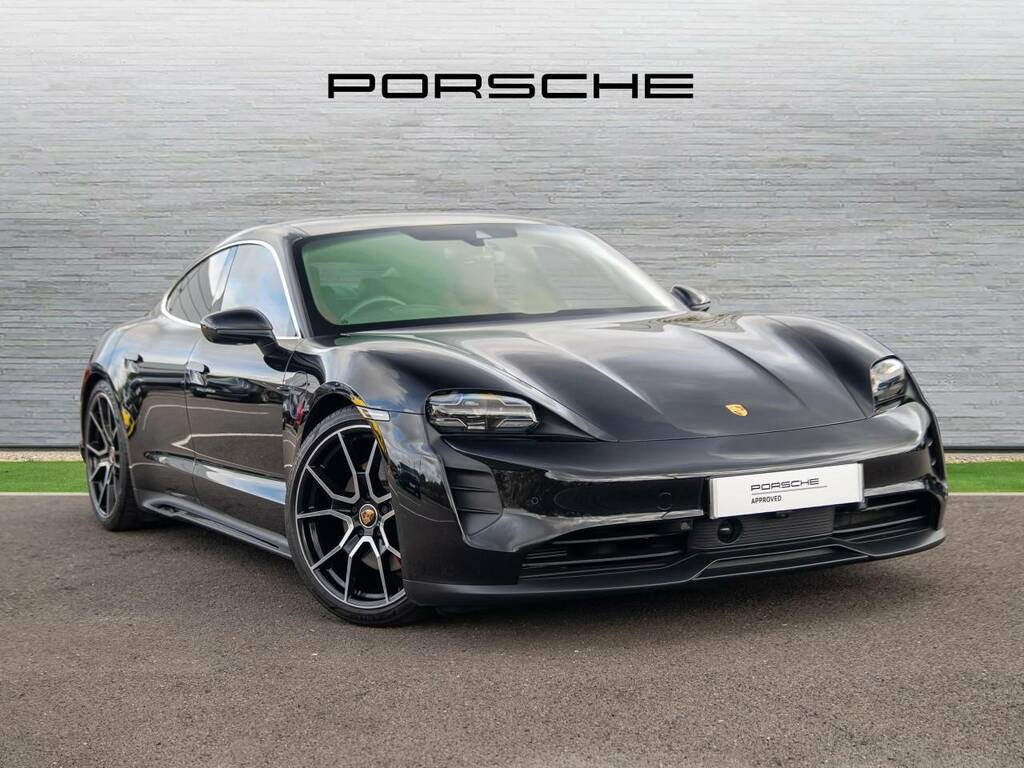 Porsche Taycan 4S Black