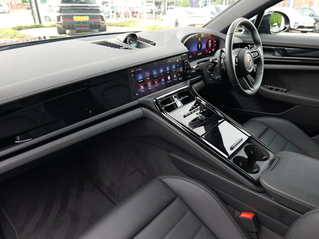 Porsche Panamera 4 E-hybrid Black #5