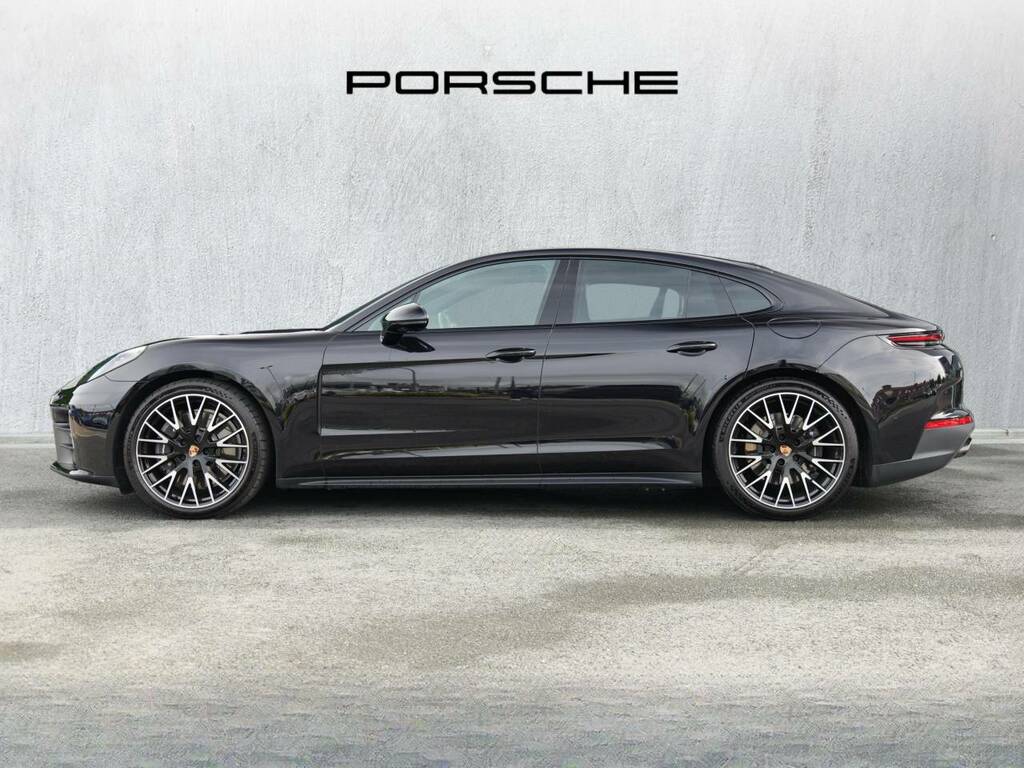Porsche Panamera 4 E-hybrid Black #2