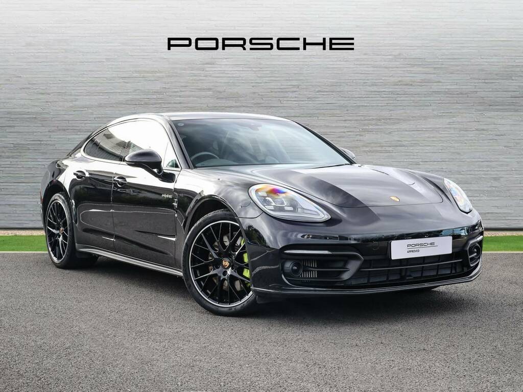 Porsche Panamera 4 E-hybrid Black