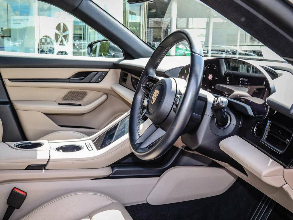 Porsche Taycan 4S Sport Turismo  #4