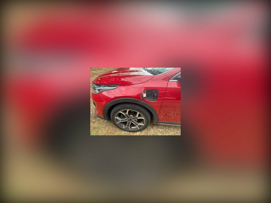 Kia Xceed 1.6 Gdi 8.9Kwh First Edition Suv Plug-i Red