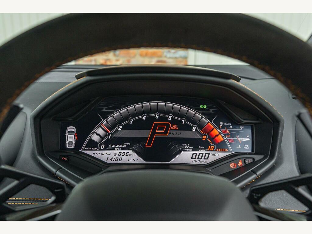 Lamborghini Huracan   #38