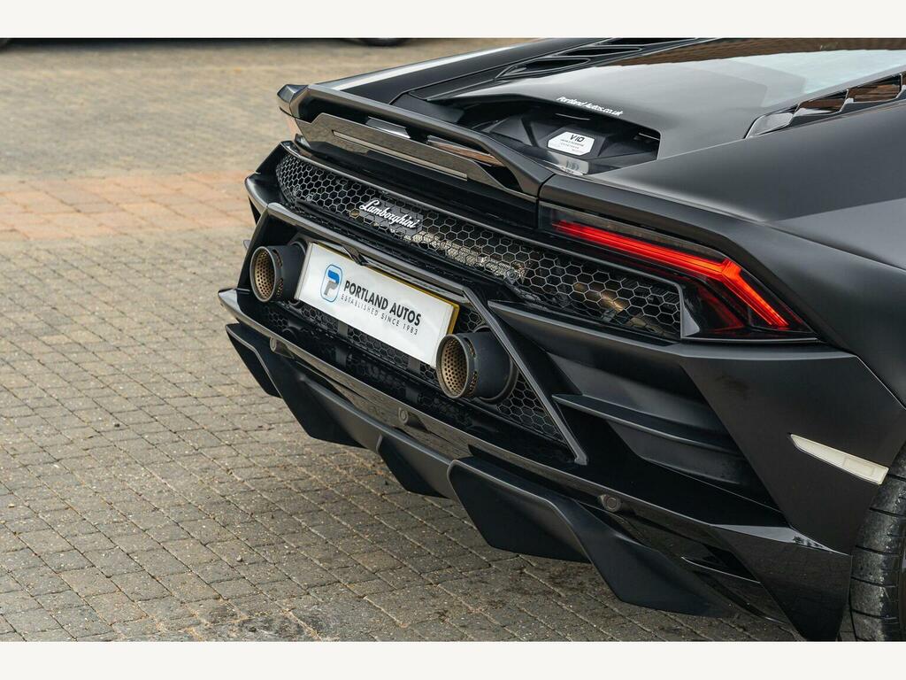 Lamborghini Huracan   #16