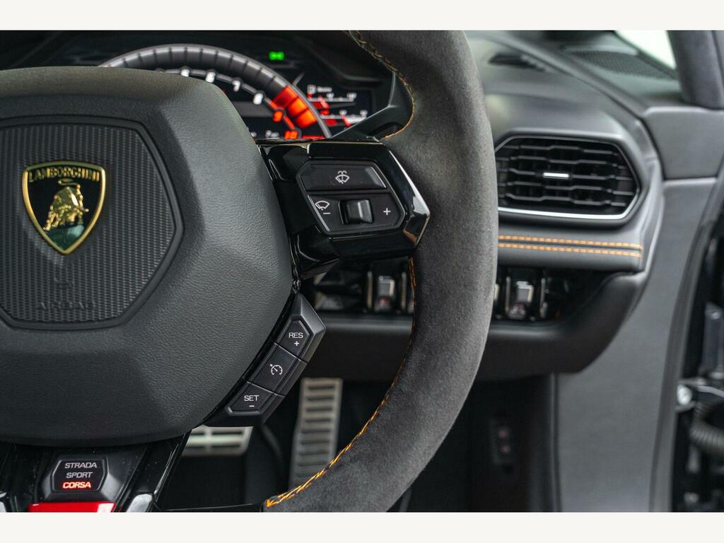 Lamborghini Huracan   #40