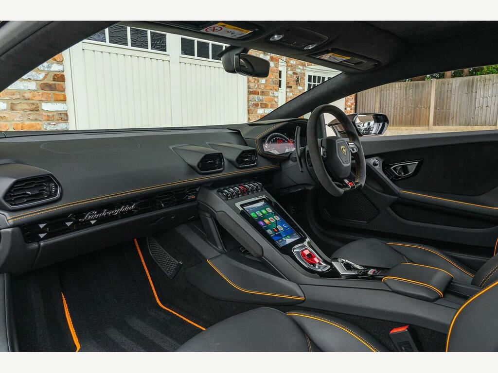 Lamborghini Huracan   #28