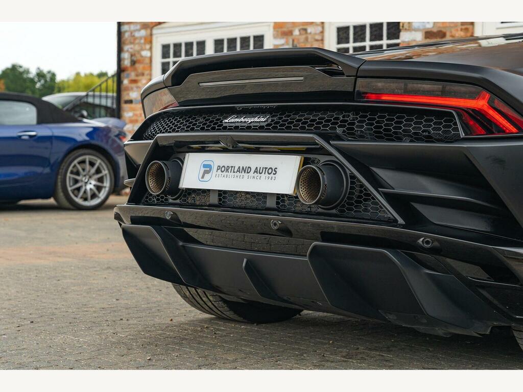 Lamborghini Huracan   #17