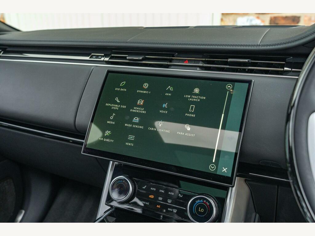 Land Rover Range Rover Edition Black #41