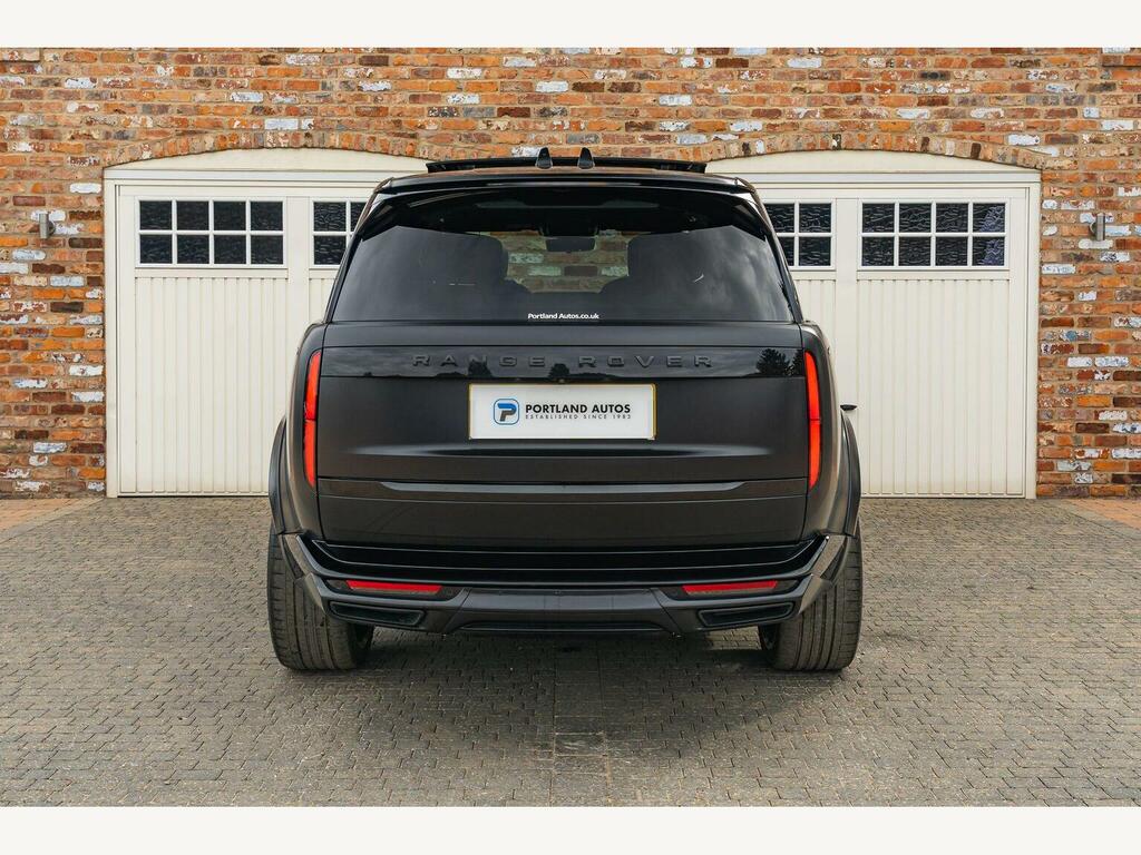 Land Rover Range Rover Edition Black #4