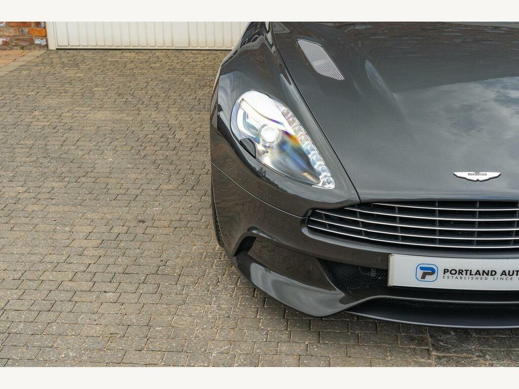 Aston Martin Vanquish 6.0 V12 T-tronicii Euro 5 #5