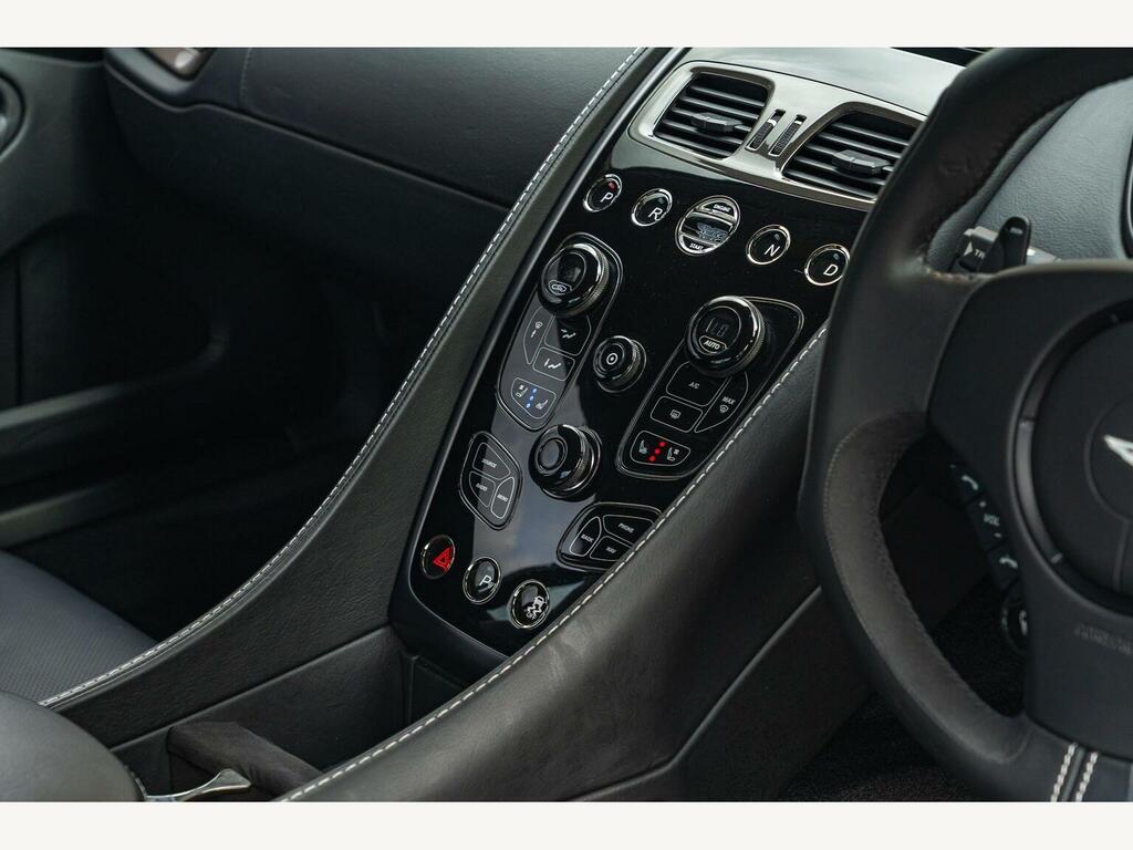 Aston Martin Vanquish V12 Grey #34
