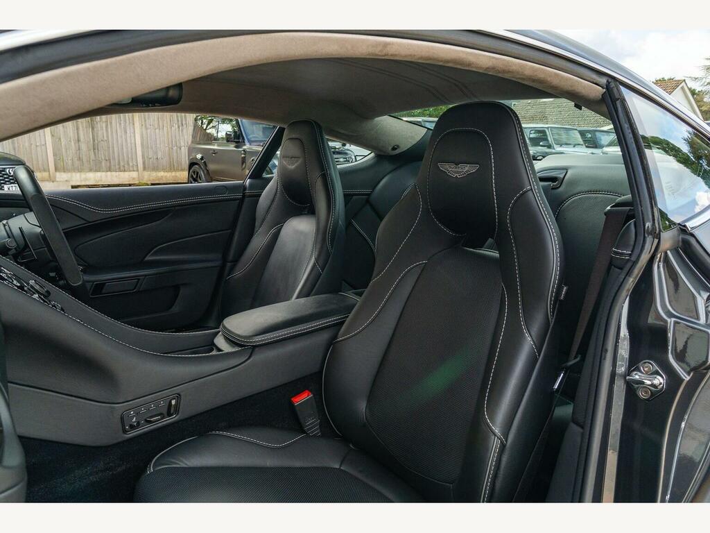 Aston Martin Vanquish V12 Grey #27