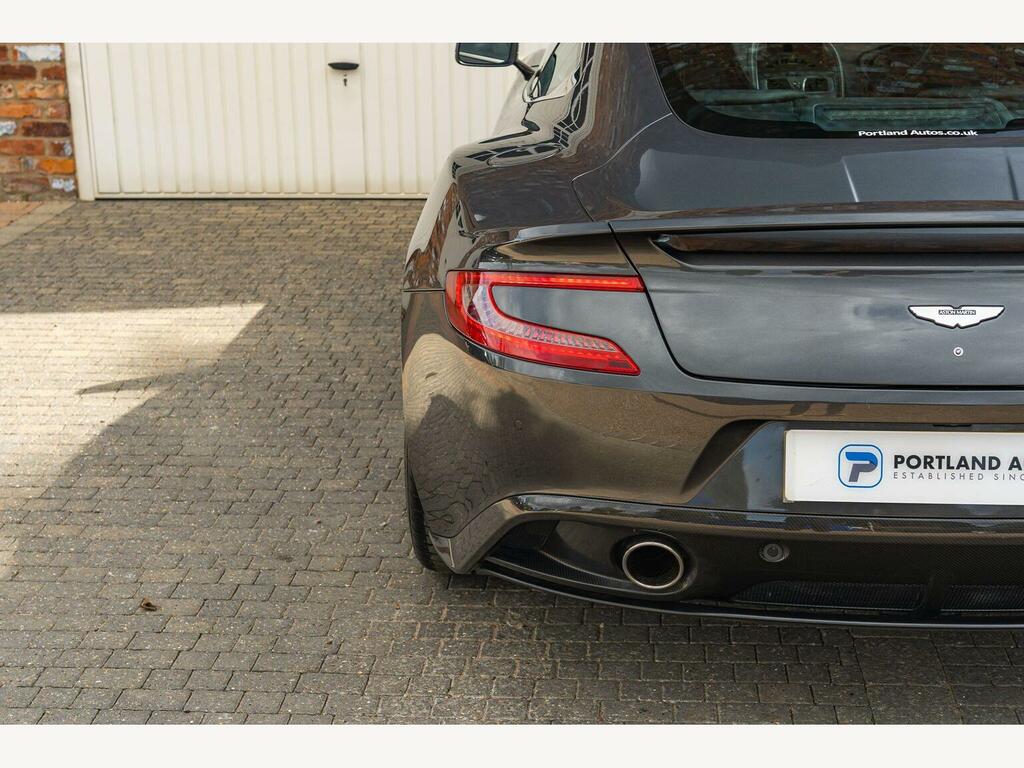 Aston Martin Vanquish V12 Grey #16