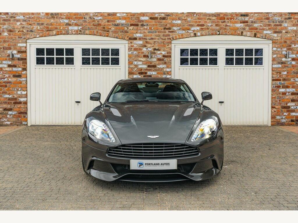 Aston Martin Vanquish 6.0 V12 T-tronicii Euro 5 #4