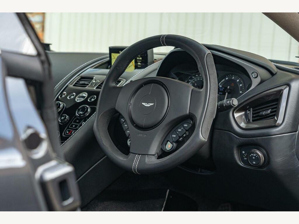 Aston Martin Vanquish V12 Grey #33