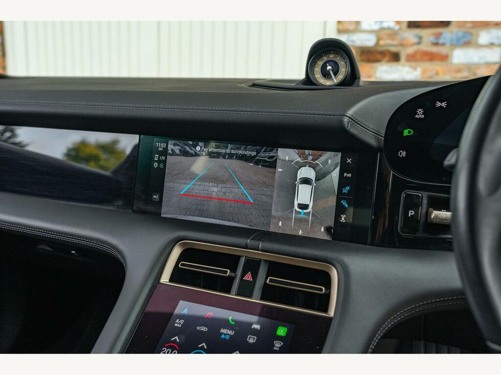 Porsche Taycan Performance Plus 93.4Kwh Black #44