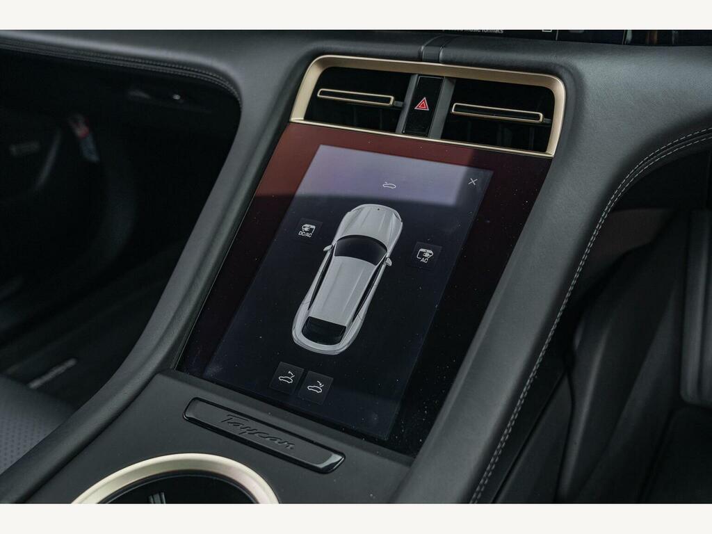 Porsche Taycan Performance Plus 93.4Kwh Black #51