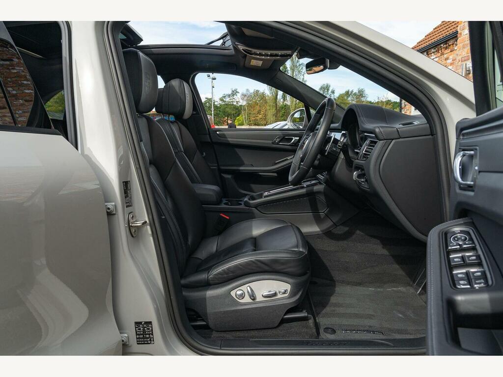 Porsche Macan 2.0T Pdk 4Wd Euro 6 Ss Grey #21