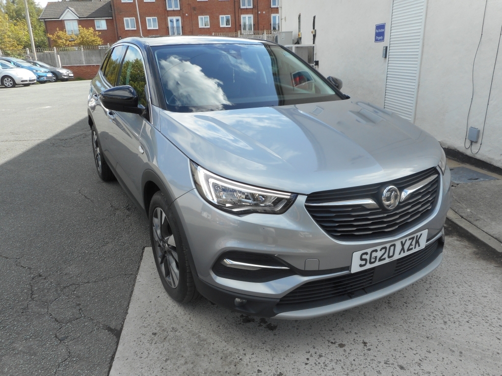 Vauxhall Grandland X 1.2 Sri Nav Grey