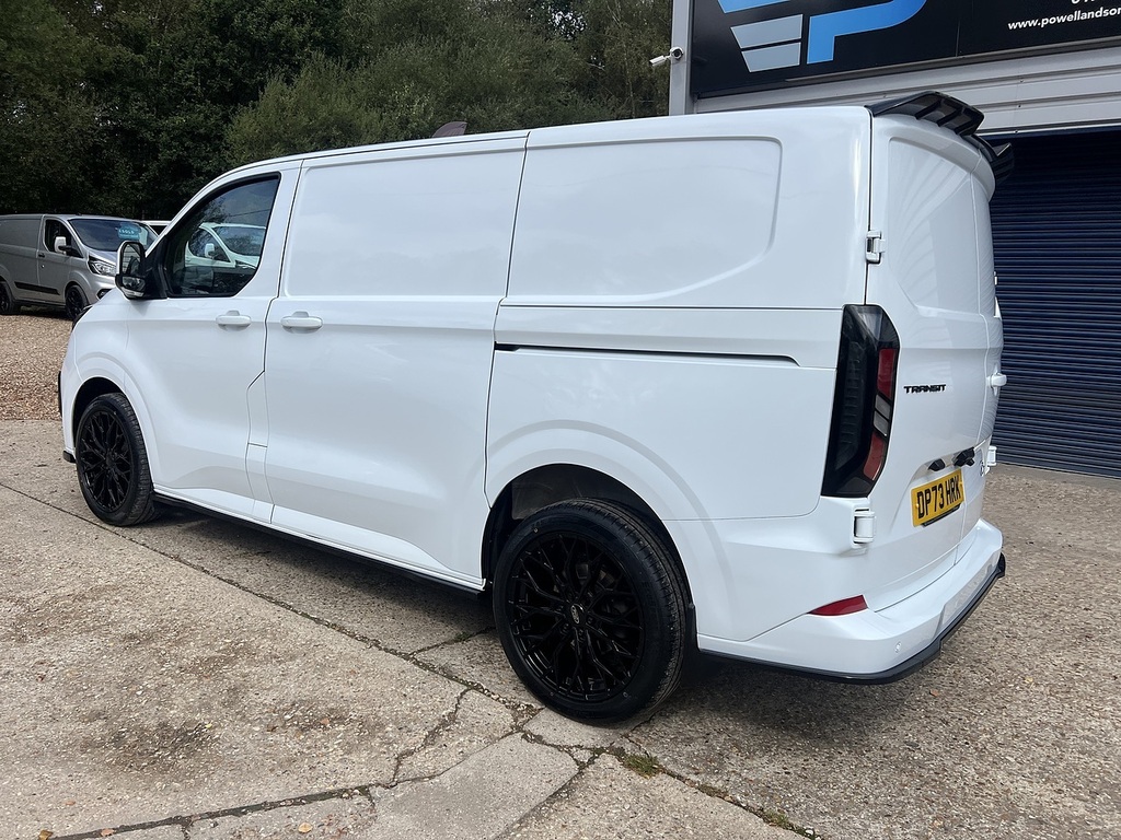 Ford Transit Custom 300 Limited Sport Kit DP73HRK White #5