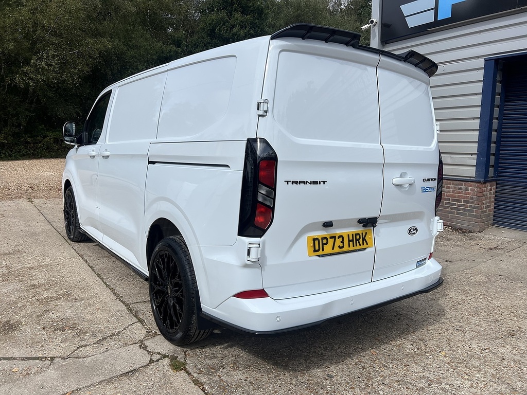 Ford Transit Custom 300 Limited Sport Kit DP73HRK White #6