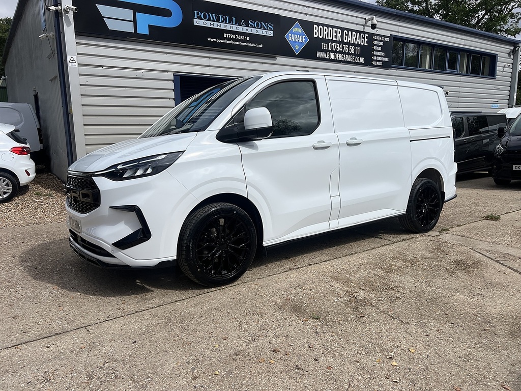 Ford Transit Custom 300 Limited Sport Kit DP73HRK White #3