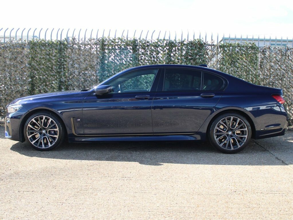 BMW 7 Series Saloon Black #7