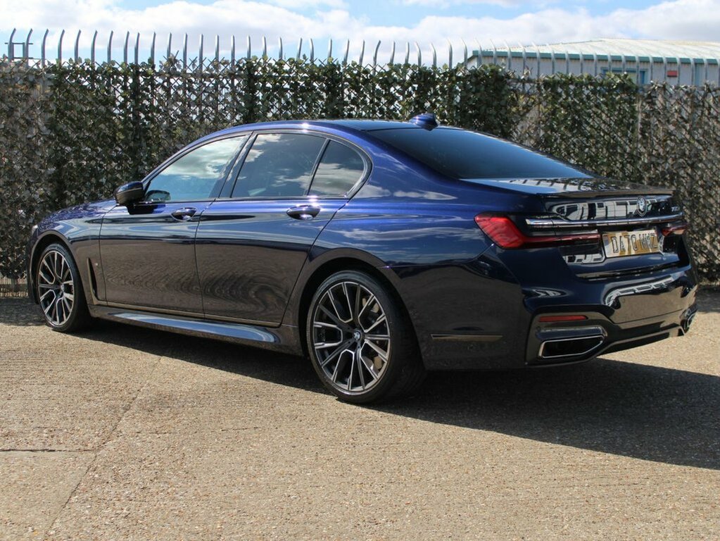 BMW 7 Series 3L M Sport Blue #5