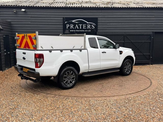 Ford Ranger 2.0 Ecoblue XL Pickup Super Extended Cab Diese White #3