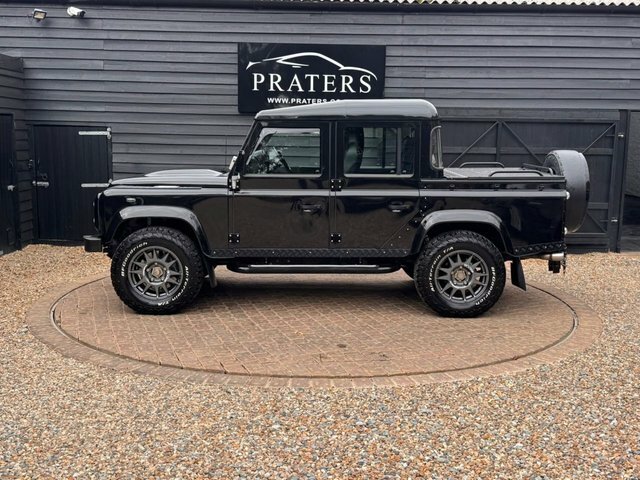 Land Rover Defender 110 Bmw 8 Speed Black #2