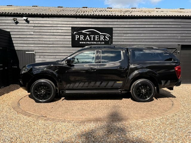 Nissan Navara 2.3 Dci N-guard Pickup Double Cab Black #5
