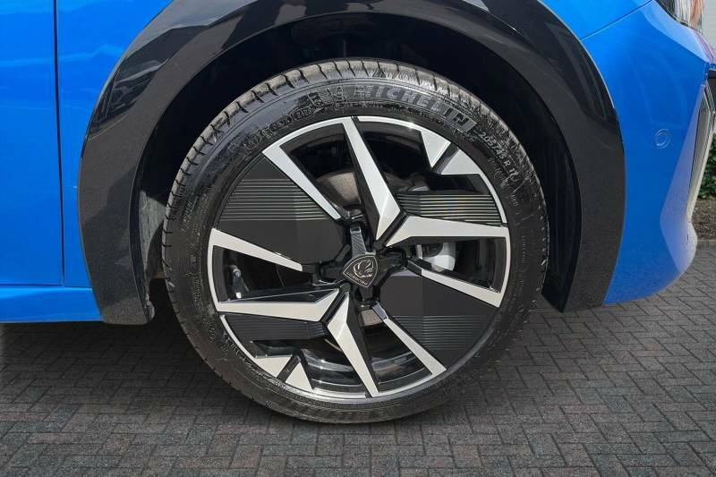 Peugeot e-208 115Kw Gt Premium 51Kwh Blue #6