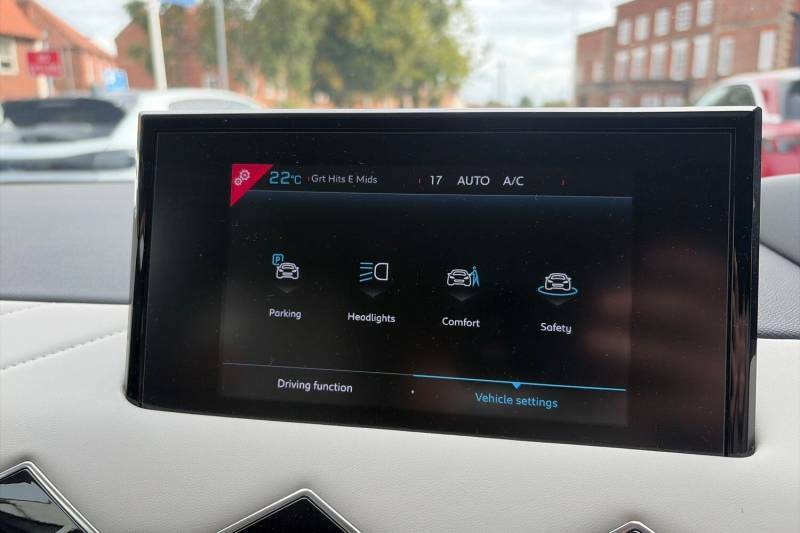 DS DS 3 Crossback E-tense 50Kwh Performance Line Crossback  #14