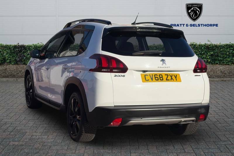 Peugeot 2008 1.2 Puretech 110 Gt Line Eat6 White #3