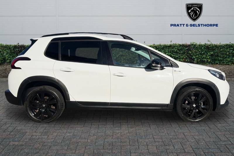 Peugeot 2008 1.2 Puretech 110 Gt Line Eat6 White #4
