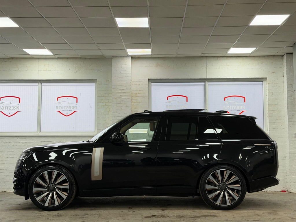 Land Rover Range Rover Edition Black #46