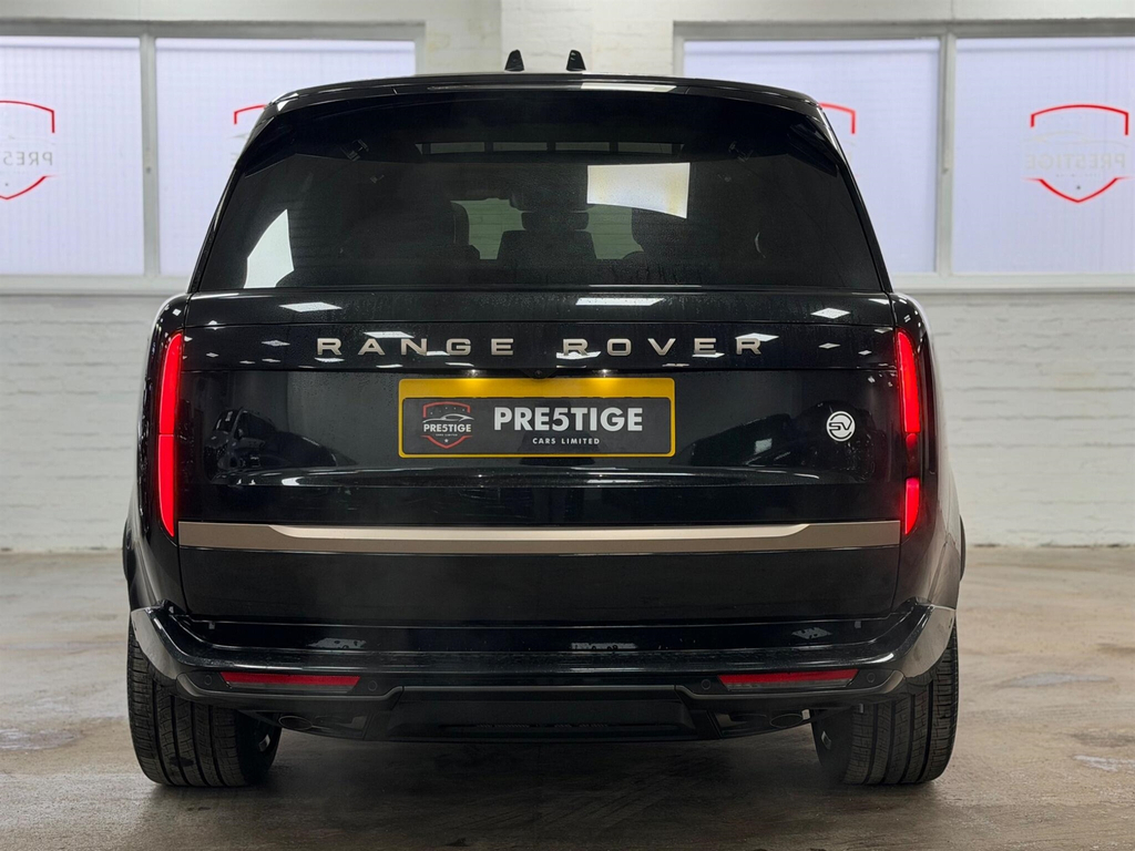 Land Rover Range Rover Edition Black #8