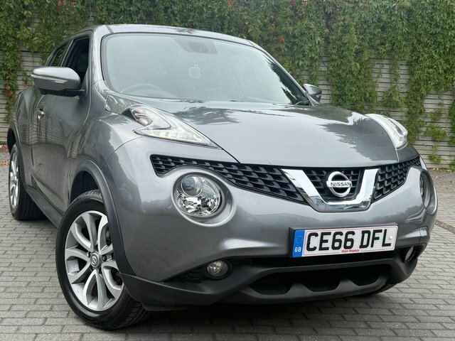 Nissan Juke Tekna Grey
