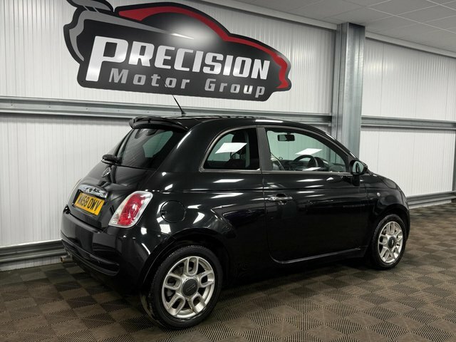 Fiat 500 Hatchback White #14