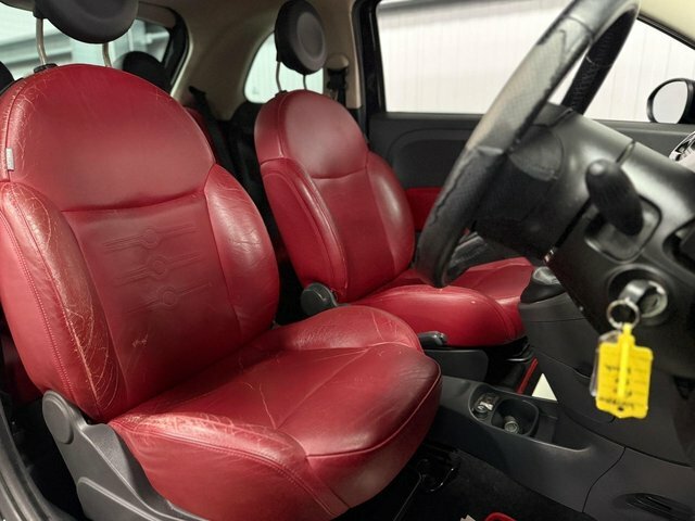 Fiat 500 Hatchback White #18
