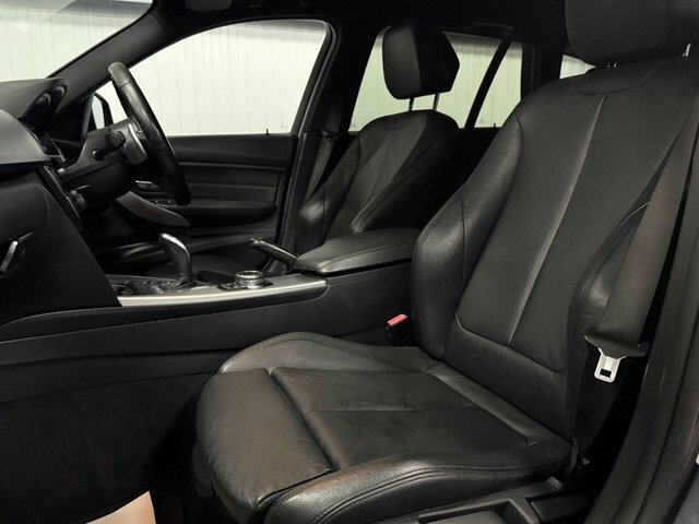 BMW 3 Series  Black #18