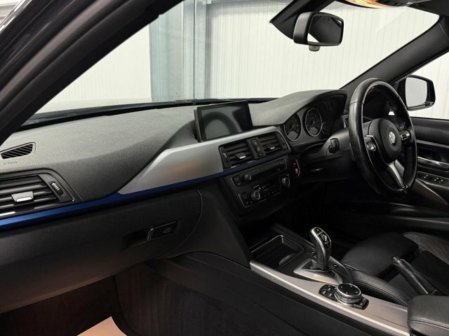 BMW 3 Series  Black #16