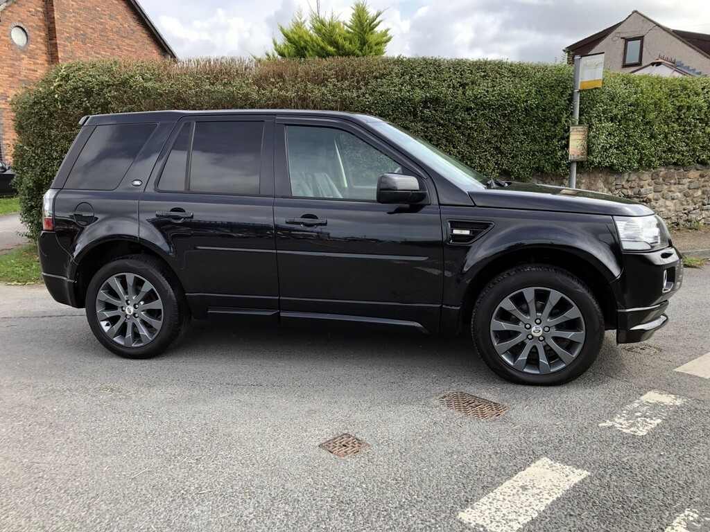 Land Rover Freelander 2 2.2 Sd4 Dynamic Turbo 4X4 Estate Black #2