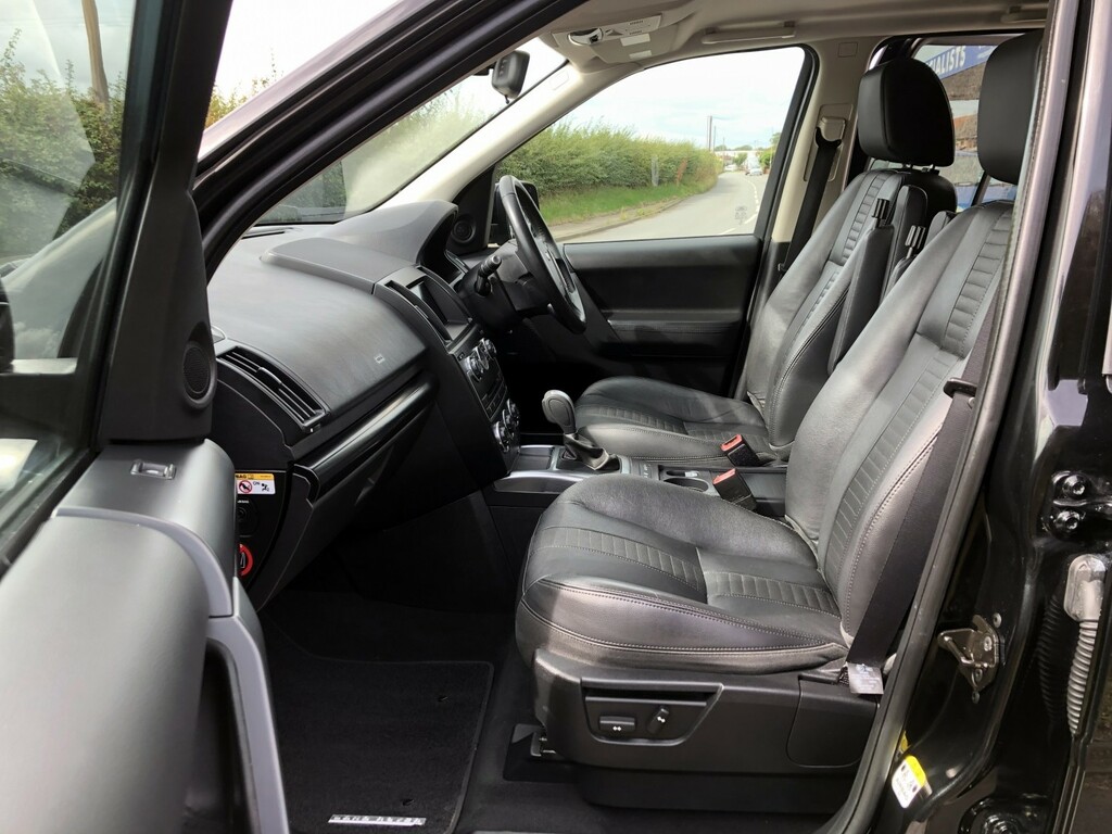 Land Rover Freelander 2 2.2 Sd4 Dynamic Turbo 4X4 Estate Black #4