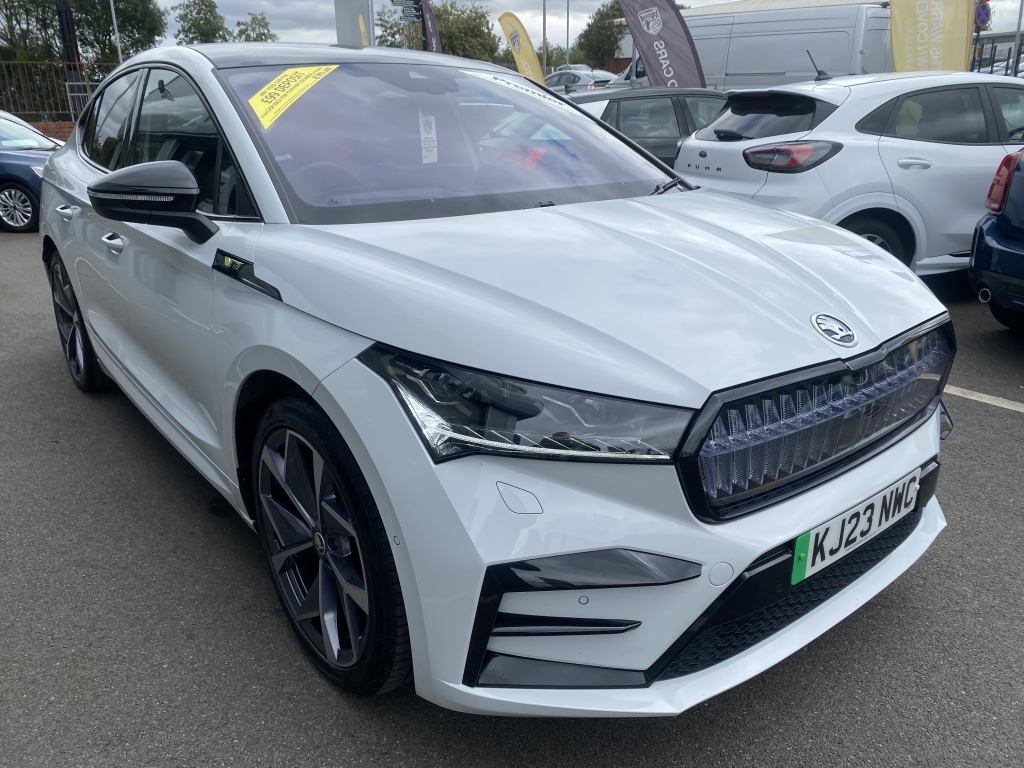 Skoda ENYAQ IV Vrs KJ23NWC White #2