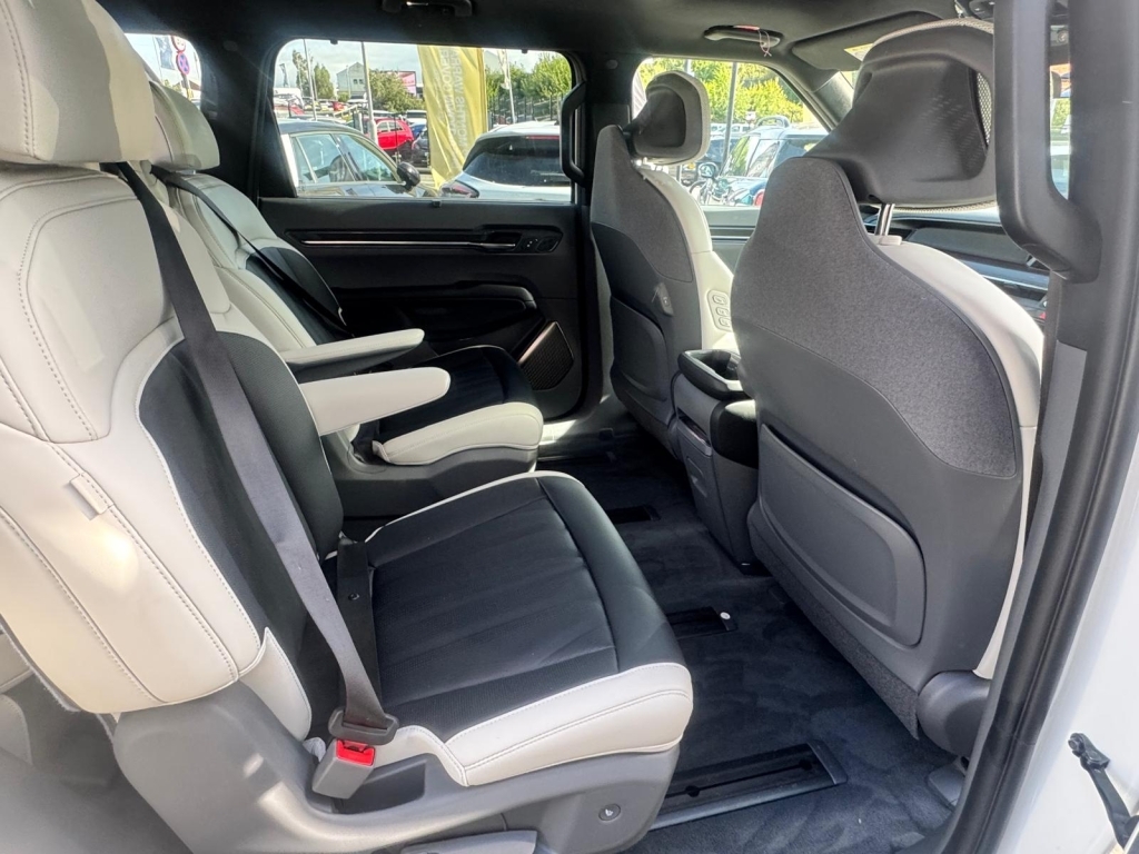 Kia EV9 99.8Kwh Gt Line S Awd White #26