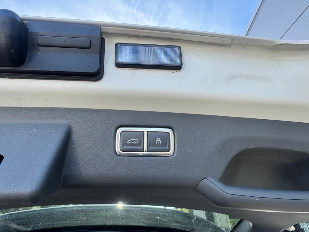 Kia EV9 99.8Kwh Gt Line S Awd White #11